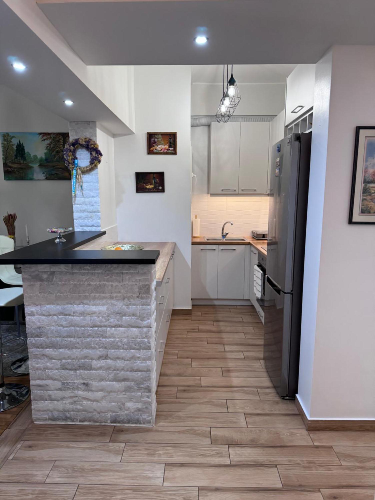 Modern Apartment In أثينا المظهر الخارجي الصورة